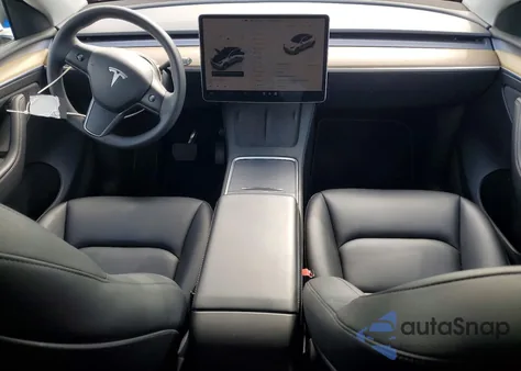 2023 Tesla Model Y from USA, damaged, VIN 7SAYGDEE3PA030132